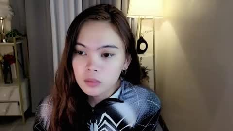 Snapshot of miss_kyrstyn chatting on 05-10-26, 04:12 miss_kyrstyn online show from 05-10-26, 04:12