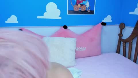 Snapshot of miss_lucyla chatting on 10-06-25, 11:07 miss_lucyla online show from 10-06-25, 11:07