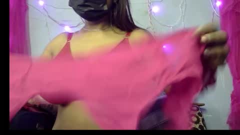 Snapshot of miss_mahi69 chatting on 01-08-26, 05:43 Mahi online show from 01-08-26, 05:43