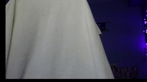 Snapshot of miss_mahi69 chatting on 06-24-26, 04:00 Mahi online show from 06-24-26, 04:00