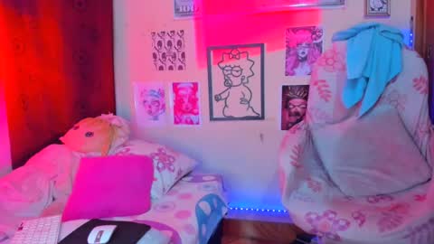 Snapshot of miss_meggaann chatting on 06-18-26, 07:07 MEGG online show from 06-18-26, 07:07