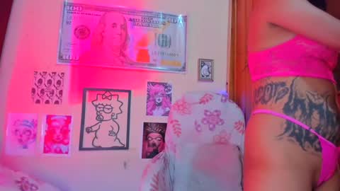 Snapshot of miss_meggaann chatting on 06-20-26, 05:49 MEGG online show from 06-20-26, 05:49