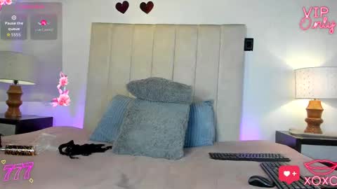 miss_milf_ online show from 04-04-26, 07:33