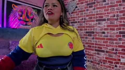 Snapshot of miss_pecados chatting on 06-17-26, 08:54 Miss Pecados online show from 06-17-26, 08:54
