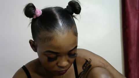 Snapshot of miss_rihanna2 chatting on 09-11-25, 03:12 miss_rihanna2 online show from 09-11-25, 03:12