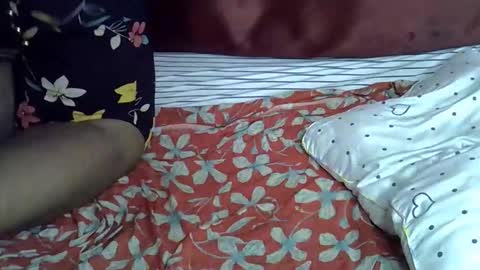 Snapshot of miss_rihanna2 chatting on 10-18-25, 09:21 miss_rihanna2 online show from 10-18-25, 09:21