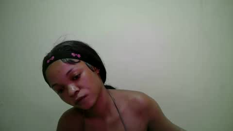 miss_rihanna2 online show from 05-16-26, 12:37