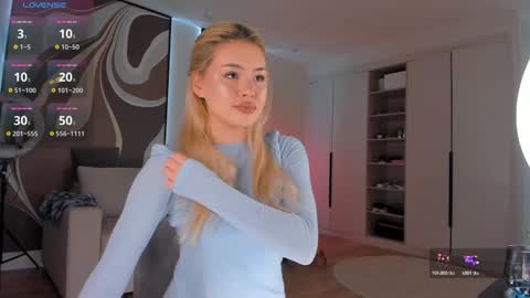 Rioko online show from 12-26-24, 03:10