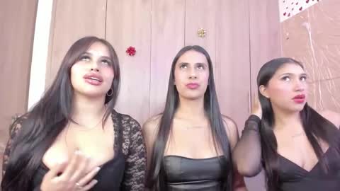 Snapshot of miss_saraxxx chatting on 01-13-26, 10:26 Angel Sophie Tif online show from 01-13-26, 10:26