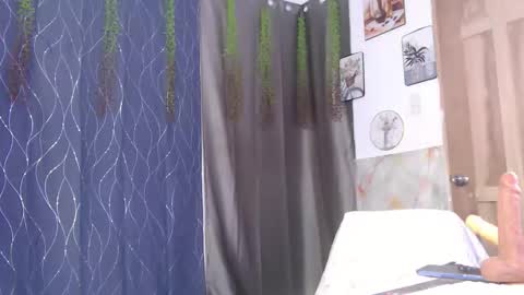 IM SUGAR online show from 02-15-26, 07:51