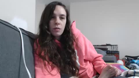 Snapshot of miss_sunshine01 chatting on 02-26-25, 05:28 Bella online show from 02-26-25, 05:28