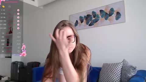 Bella online show from 02-22-25, 03:01