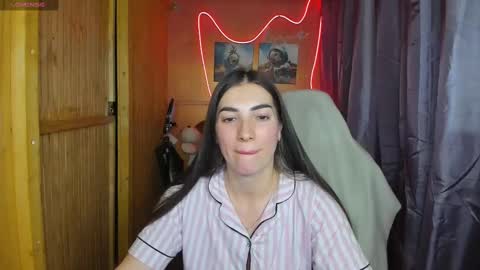 Snapshot of miss_tasy chatting on 02-20-25, 06:39 Melanie January 15th is my birthday there will be an interesting show online show from 02-20-25, 06:39