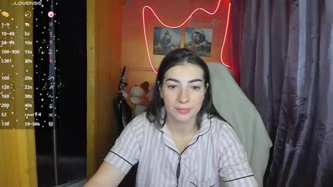 Snapshot of miss_tasy chatting on 03-04-25, 05:21 Melanie January 15th is my birthday there will be an interesting show online show from 03-04-25, 05:21