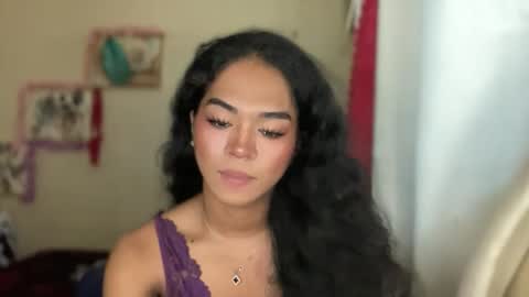 miss_veron_xoxo online show from 12-19-25, 08:21