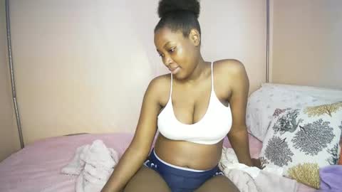 Snapshot of miss_worldfire chatting on 05-17-26, 09:17 miss_worldfire online show from 05-17-26, 09:17
