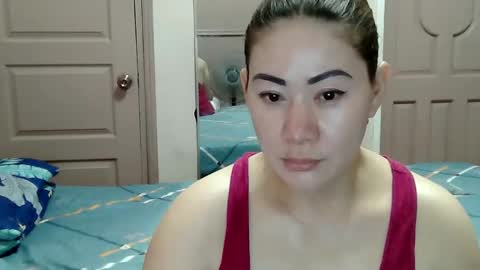 Snapshot of miss_zephyr chatting on 02-23-26, 08:44 HOT MOMMY ZEPHYR online show from 02-23-26, 08:44