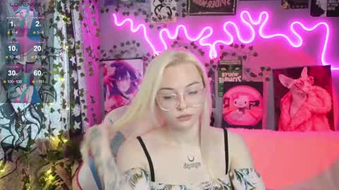 Snapshot of missa__amane chatting on 12-04-24, 11:41 Misa online show from 12-04-24, 11:41