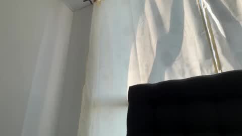 Ameliahs online show from 02-11-26, 01:05