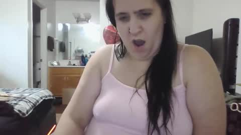 Snapshot of missanonhaha chatting on 12-18-25, 07:20 Succubus Angel online show from 12-18-25, 07:20