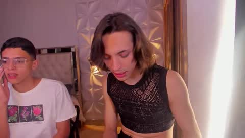 Mis Ari online show from 11-23-25, 09:03