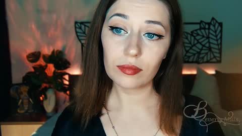 The divine Beverly online show from 01-17-25, 07:38