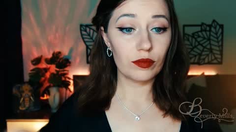 The divine Beverly online show from 02-01-25, 07:34