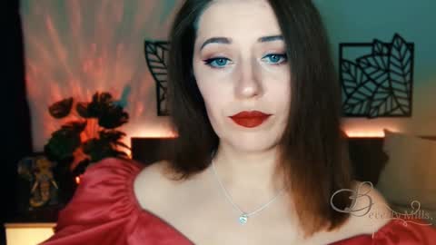 The divine Beverly online show from 02-02-25, 06:10