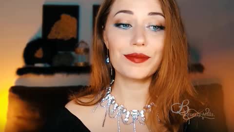 The divine Beverly online show from 09-28-25, 01:00