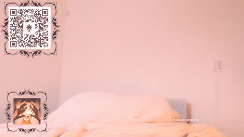 Snapshot of missbiny chatting on 12-12-24, 09:58 Avamlash online show from 12-12-24, 09:58