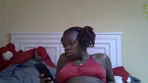 Snapshot of misscandy352_ chatting on 04-18-26, 10:41 misscandy352_ online show from 04-18-26, 10:41