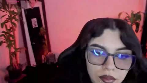 Missy Charlottte.  Hey remember to give me a thumbs up ty online show from 03-31-26, 02:02