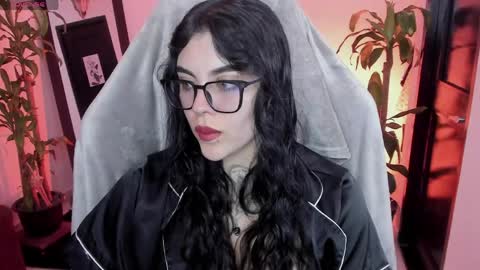 Missy Charlottte.  Hey remember to give me a thumbs up ty online show from 04-05-26, 03:15