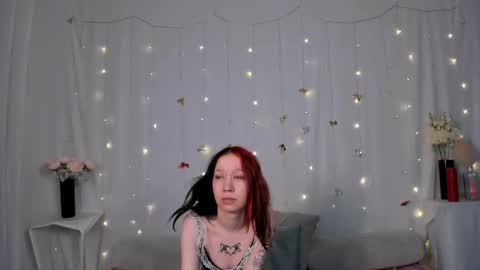 Snapshot of misscornelia chatting on 12-17-25, 11:05 misscornelia online show from 12-17-25, 11:05