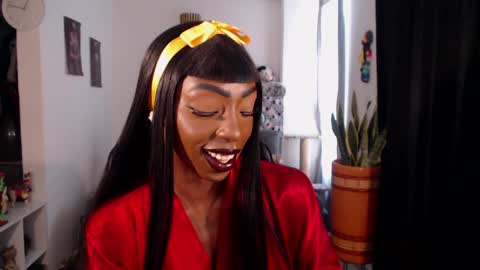 Emilie Diaz online show from 04-09-26, 04:12