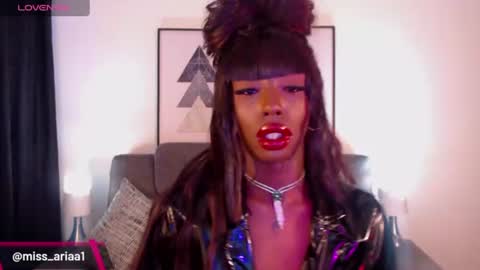 Emilie Diaz online show from 06-17-26, 03:02