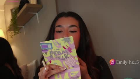 Yuliana online show from 04-06-26, 09:43