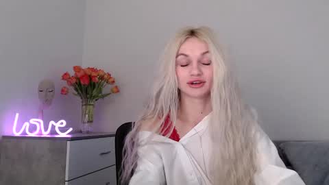 EMMA online show from 02-15-25, 09:37