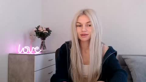 EMMA online show from 03-08-25, 05:59