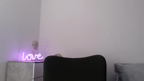 EMMA online show from 09-08-25, 08:08