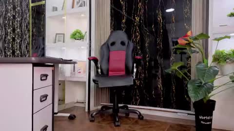 Escarlet online show from 03-20-26, 02:16