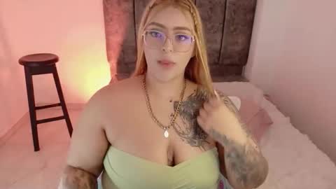 missevans_ online show from 03-17-26, 03:55