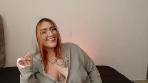 missevans_ online show from 06-16-26, 03:14