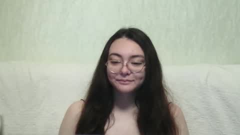 Snapshot of missis_mona chatting on 12-21-24, 08:07 missis mona online show from 12-21-24, 08:07