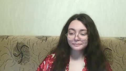 Snapshot of missis_mona chatting on 02-28-25, 07:58 missis mona online show from 02-28-25, 07:58