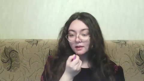 Snapshot of missis_mona chatting on 03-04-25, 08:02 missis mona online show from 03-04-25, 08:02