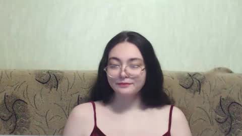Snapshot of missis_mona chatting on 10-25-25, 06:32 missis mona online show from 10-25-25, 06:32