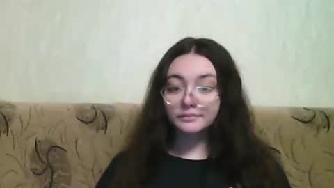 Snapshot of missis_mona chatting on 10-26-25, 10:04 missis mona online show from 10-26-25, 10:04