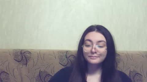 Snapshot of missis_mona chatting on 12-14-25, 09:19 missis mona online show from 12-14-25, 09:19