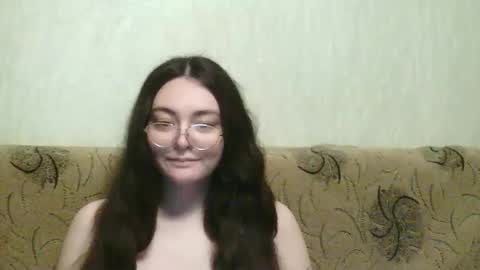 Snapshot of missis_mona chatting on 05-15-26, 10:50 missis mona online show from 05-15-26, 10:50